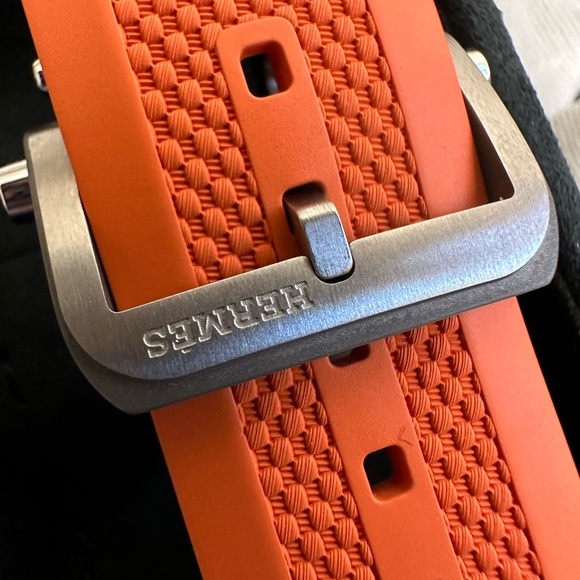 NEW HERMÈS H08 Titanium Automatic Men's watch W049430WW00, 42 mm w/ Receip $5500 - Picture 6 of 16